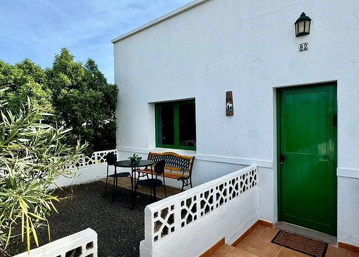 Casa Flora By Vulcano Homes * Teseguite