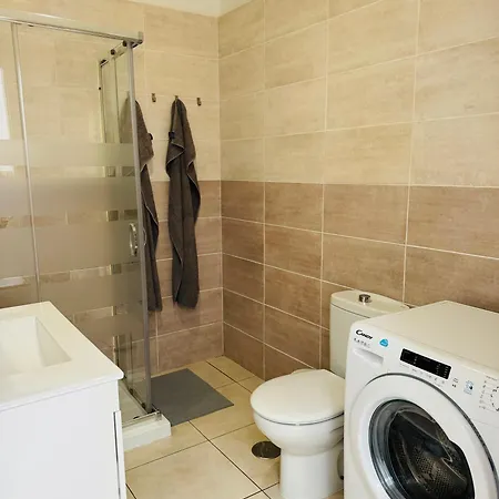 Casa Flora By Vulcano Homes Lägenhet