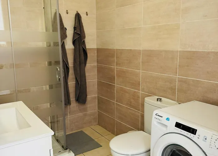 Casa Flora By Vulcano Homes Apartment